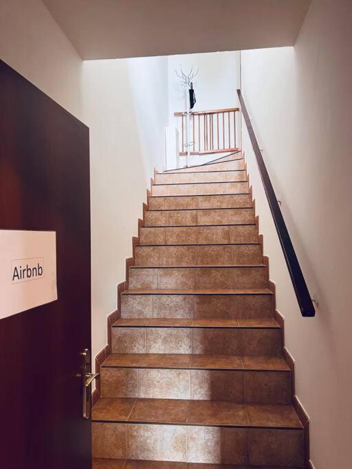 Apartman Se Zahradou 20 Minut Do Centra Prahy Ořech Eksteriør bilde